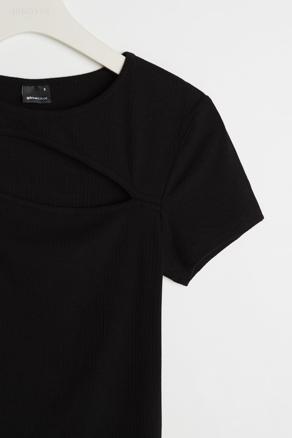 Hedvig cutout top