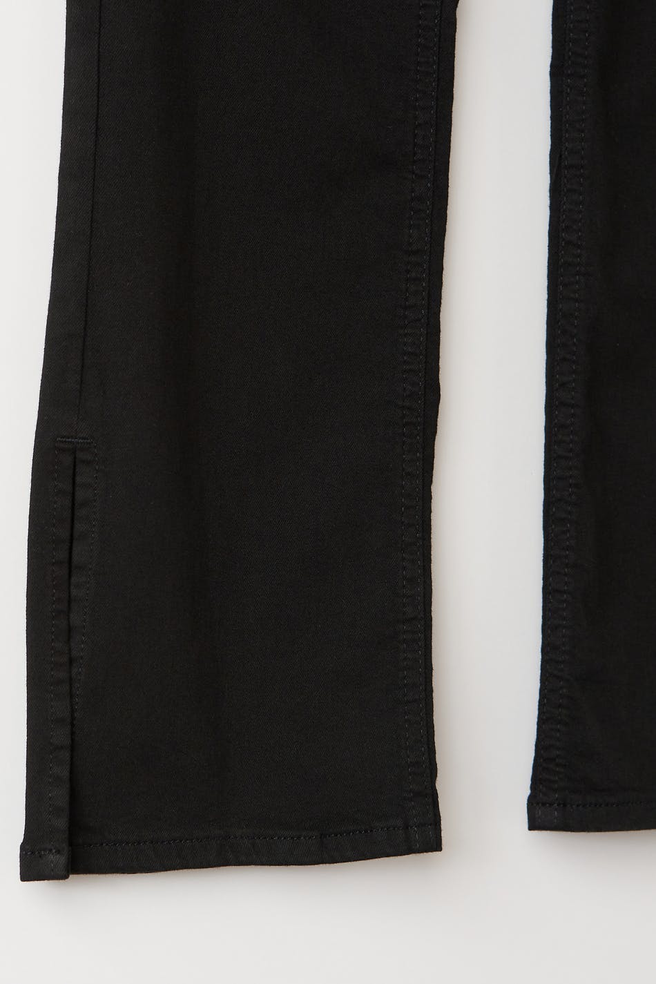 Molly slit jeans