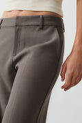 straight regular trousers