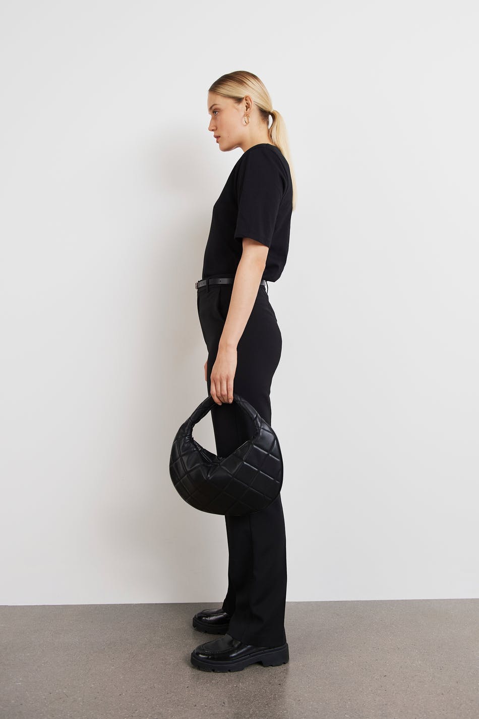 straight tall trousers
