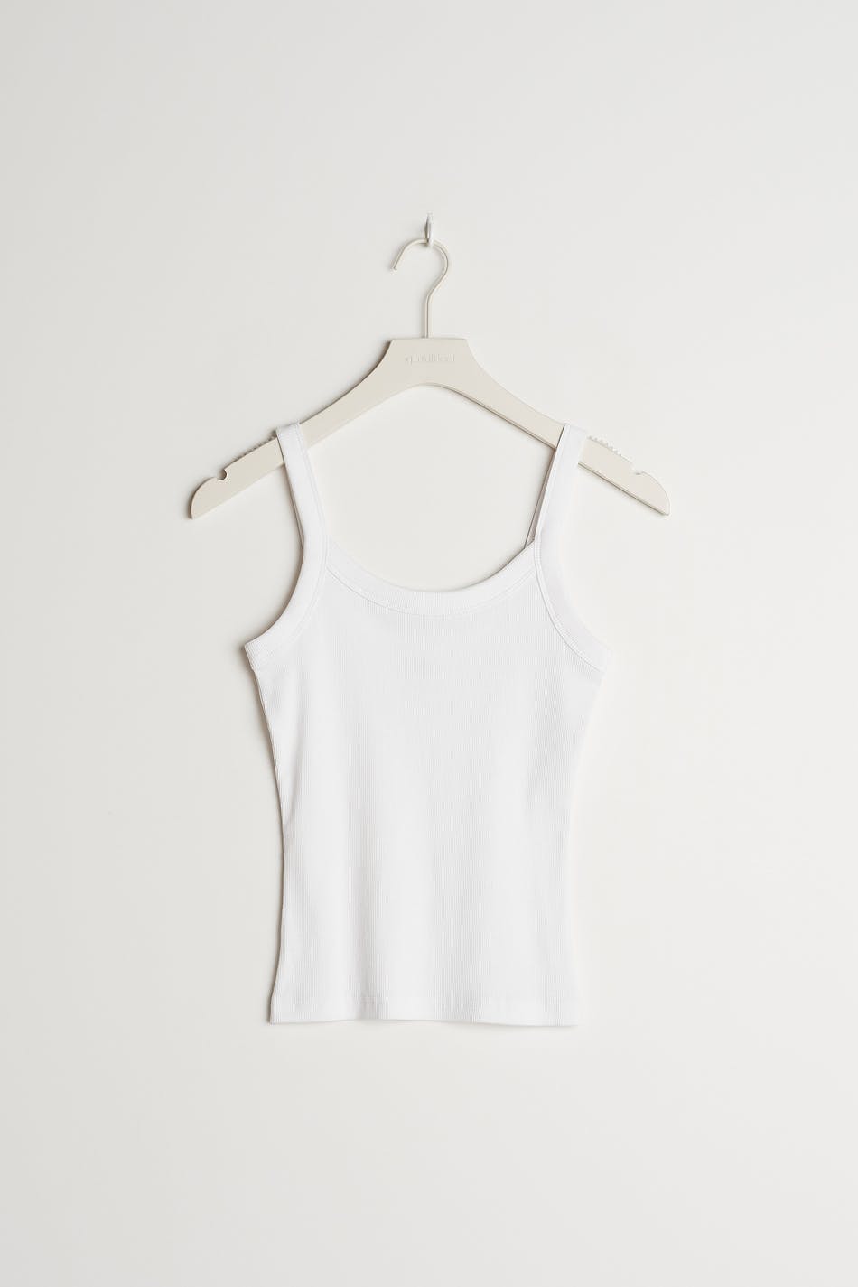 Tight fit rib singlet