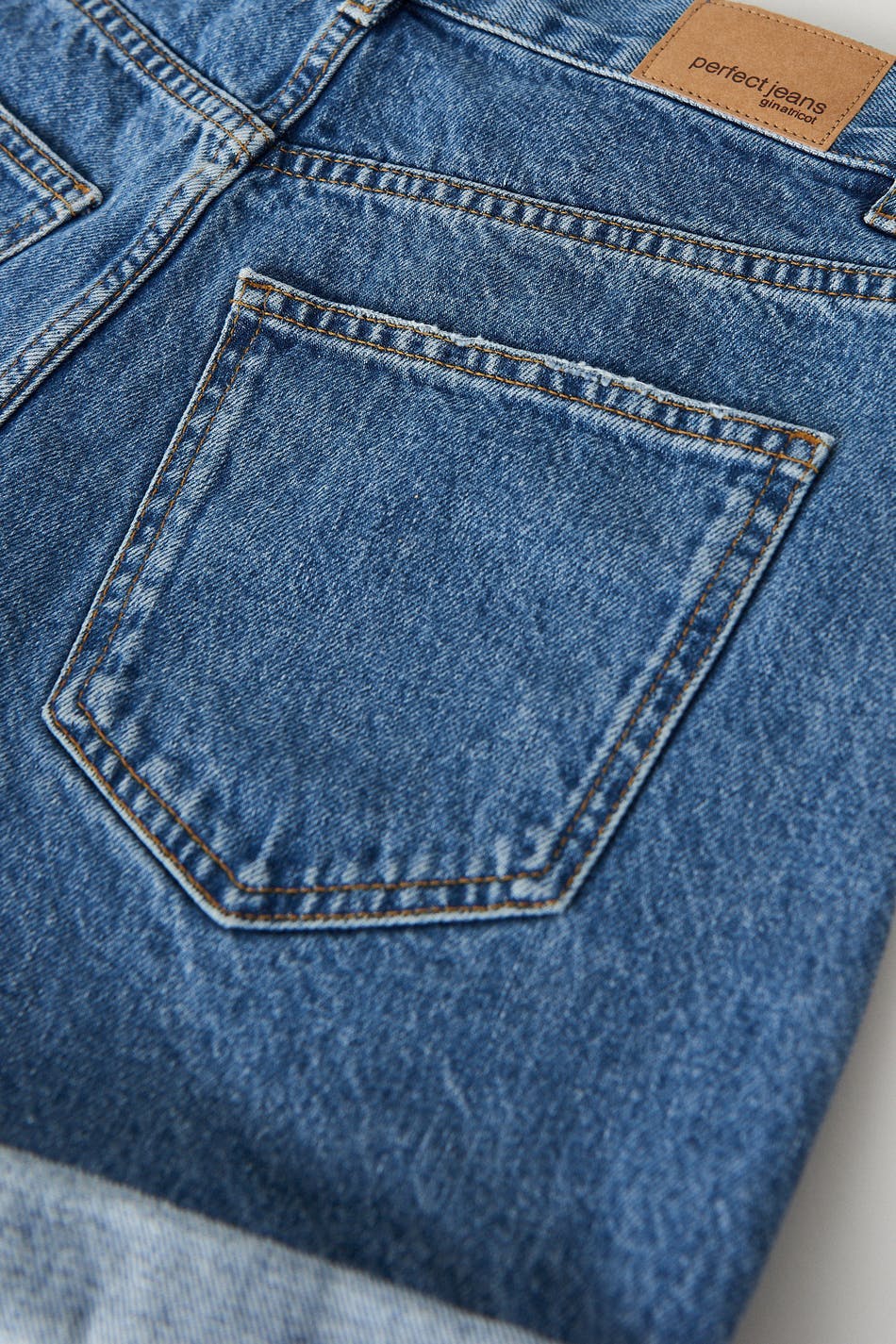 High waist denim shorts