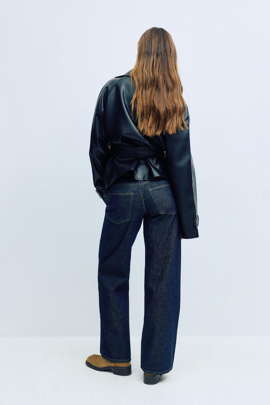 Low wide jeans