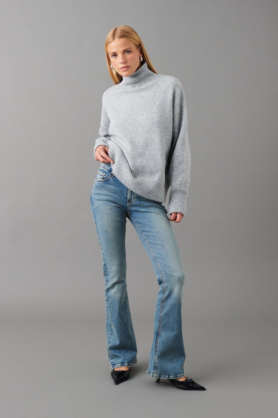 low waist bootcut jeans