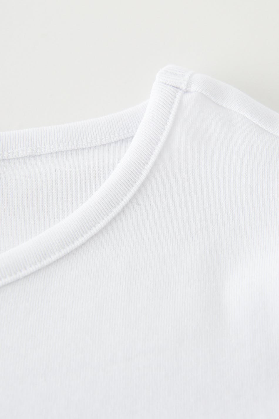 Basic tight top