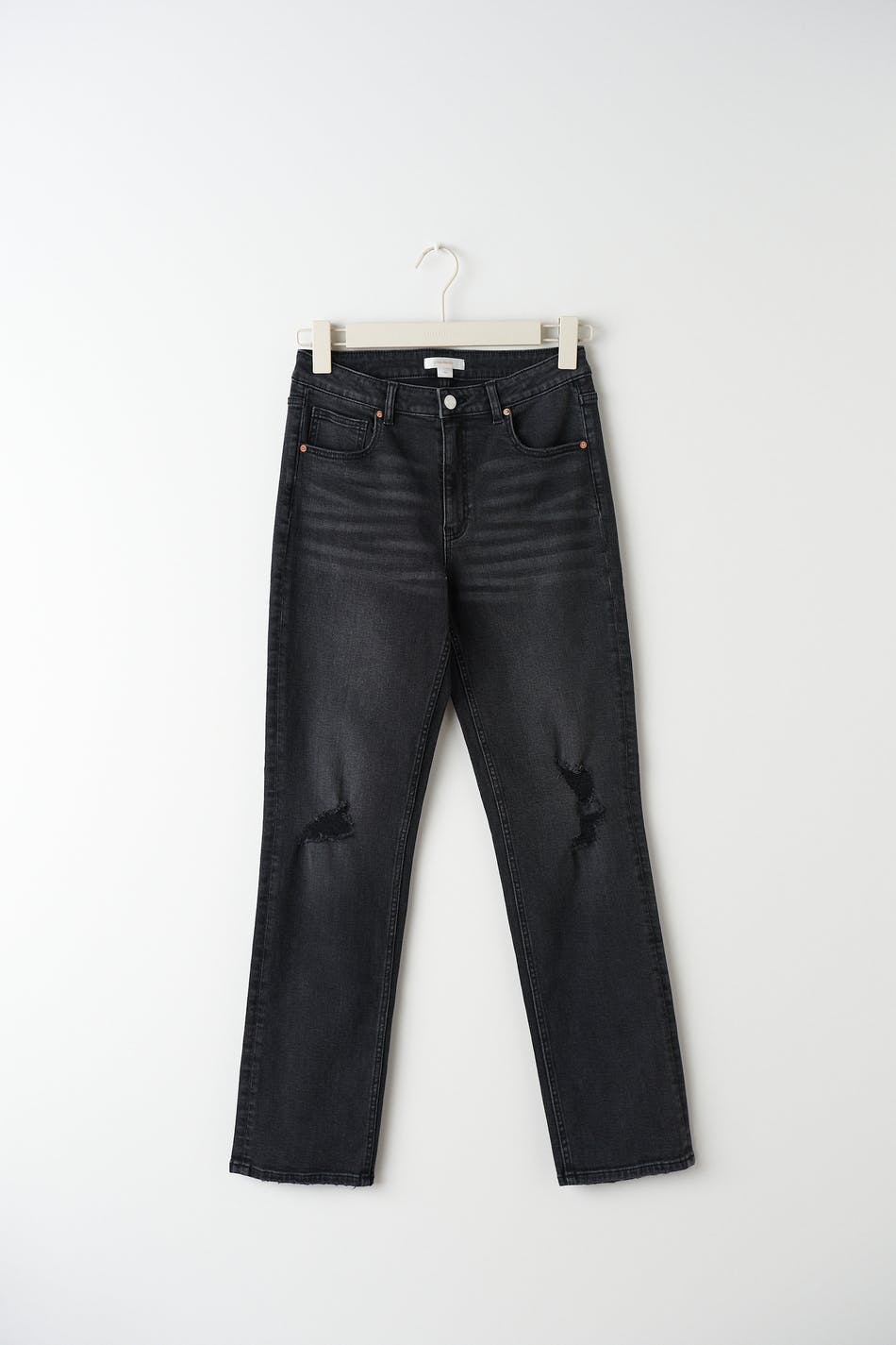 cropped jeans