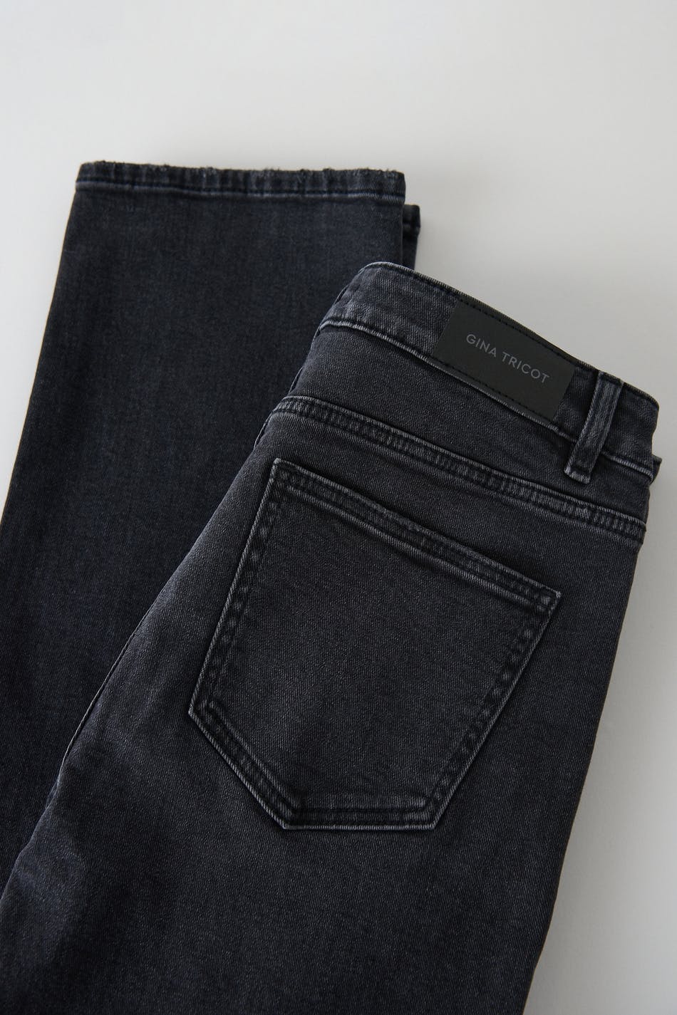 cropped jeans