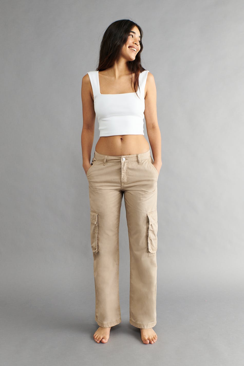 Low waist cargo jeans