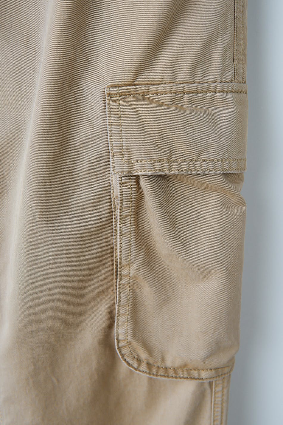 Low waist cargo jeans