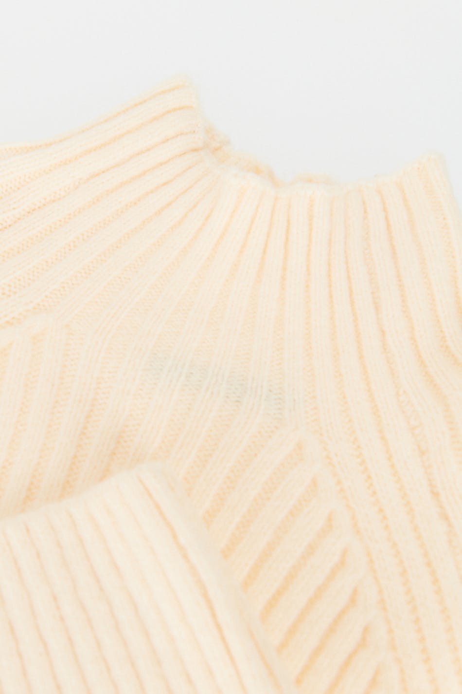 Felicia knitted sweater