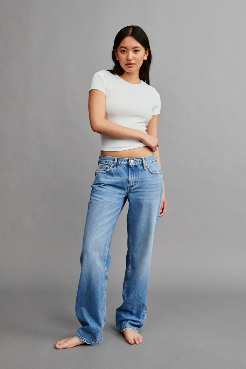 Low straight jeans