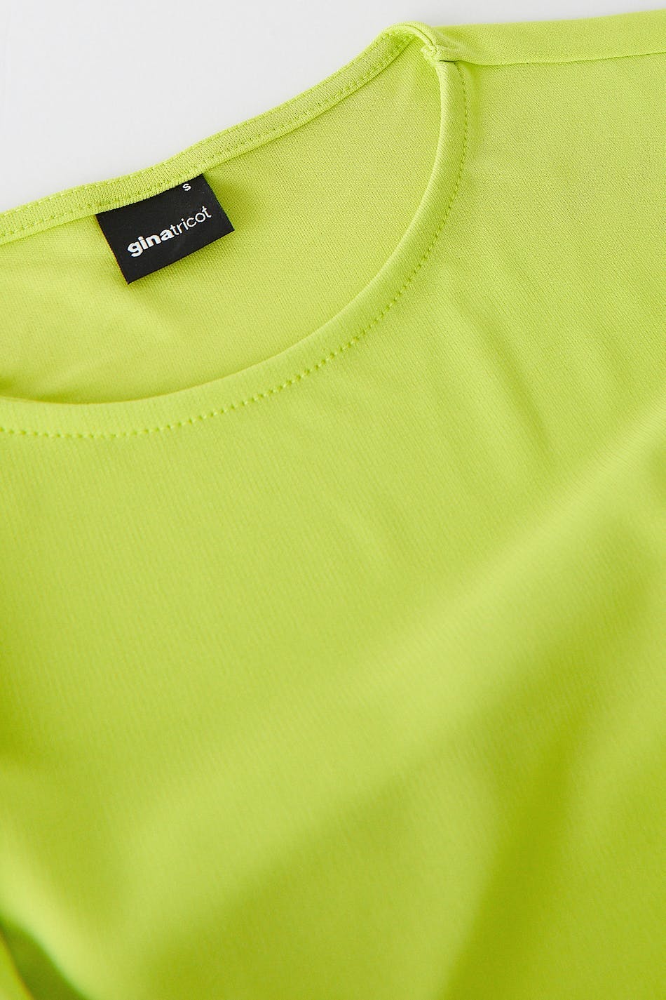 Georgia top