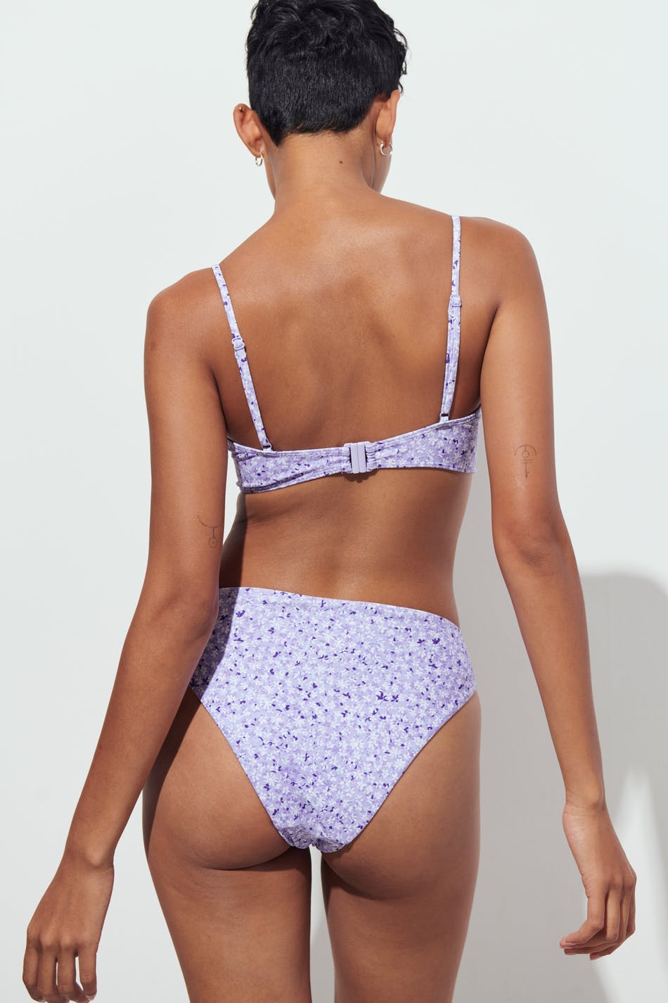 Semi highwaist bikini brief