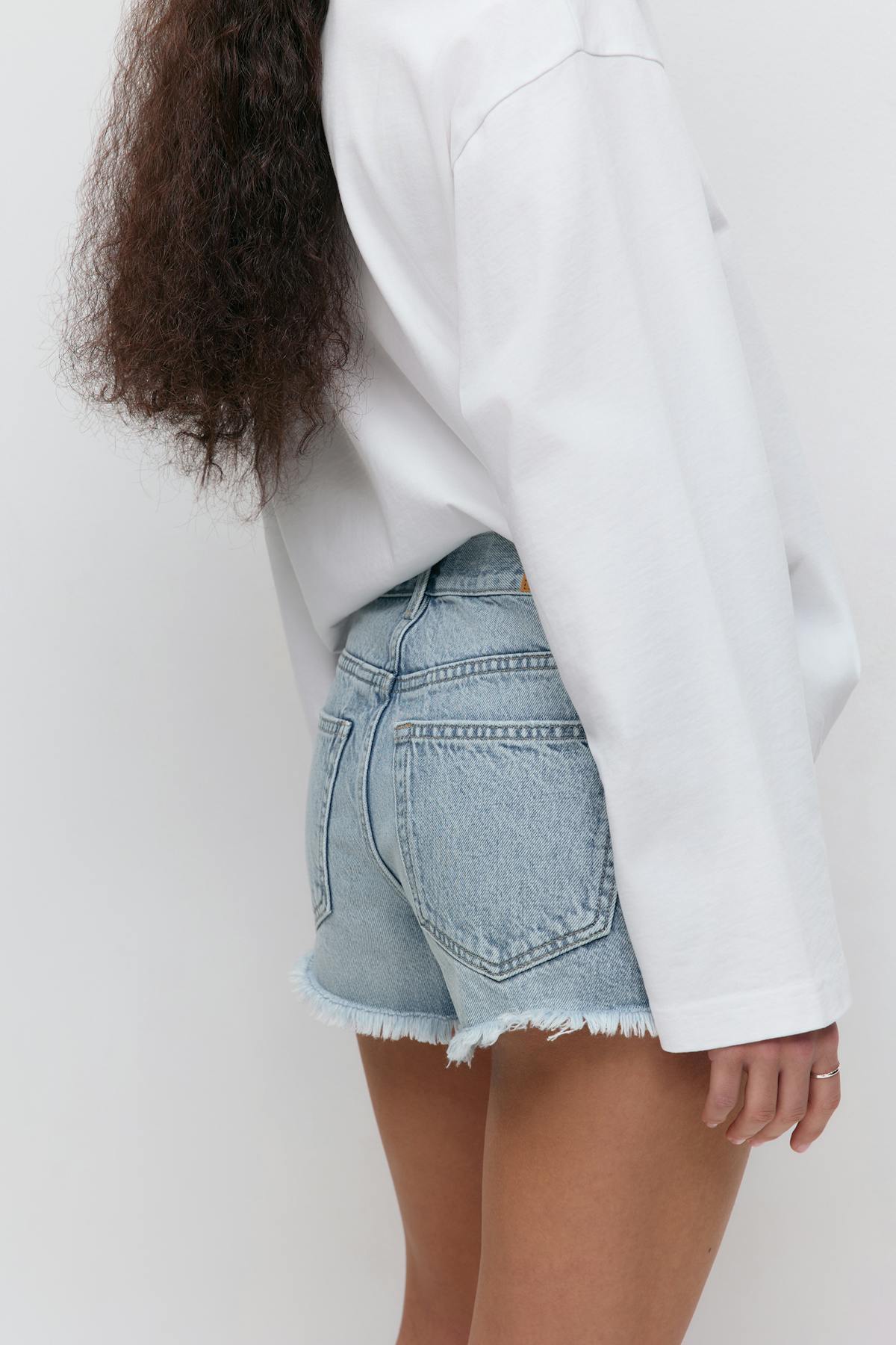 Low denim shorts