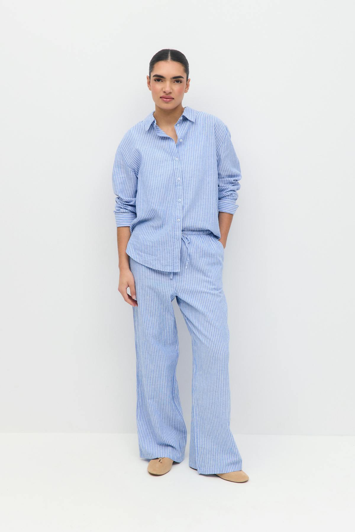 linen blend trousers