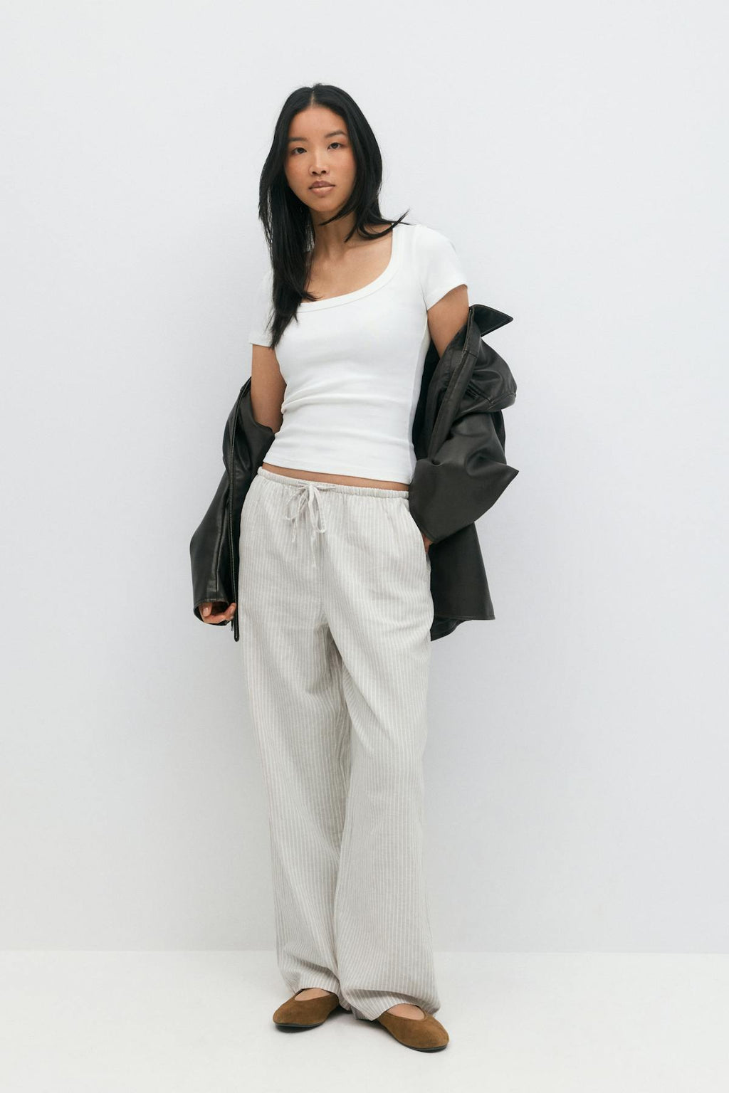 linen blend trousers