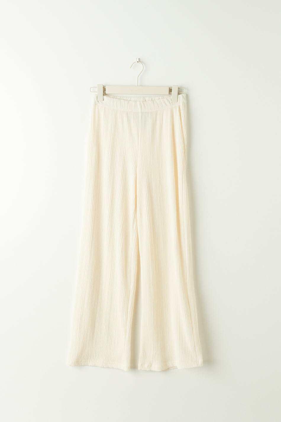 Pleated trousers