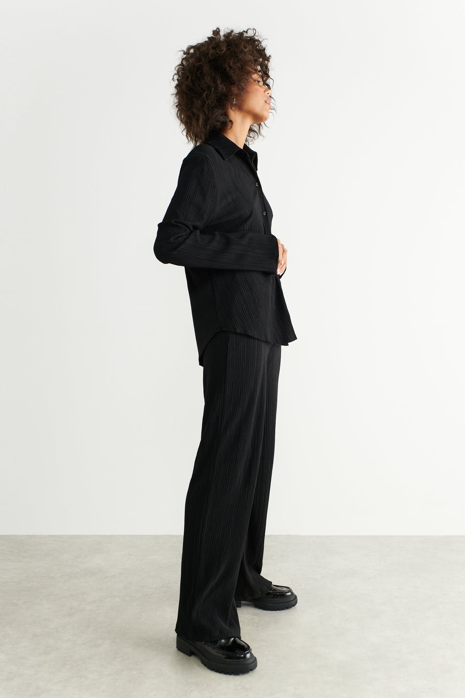 Pleated trousers