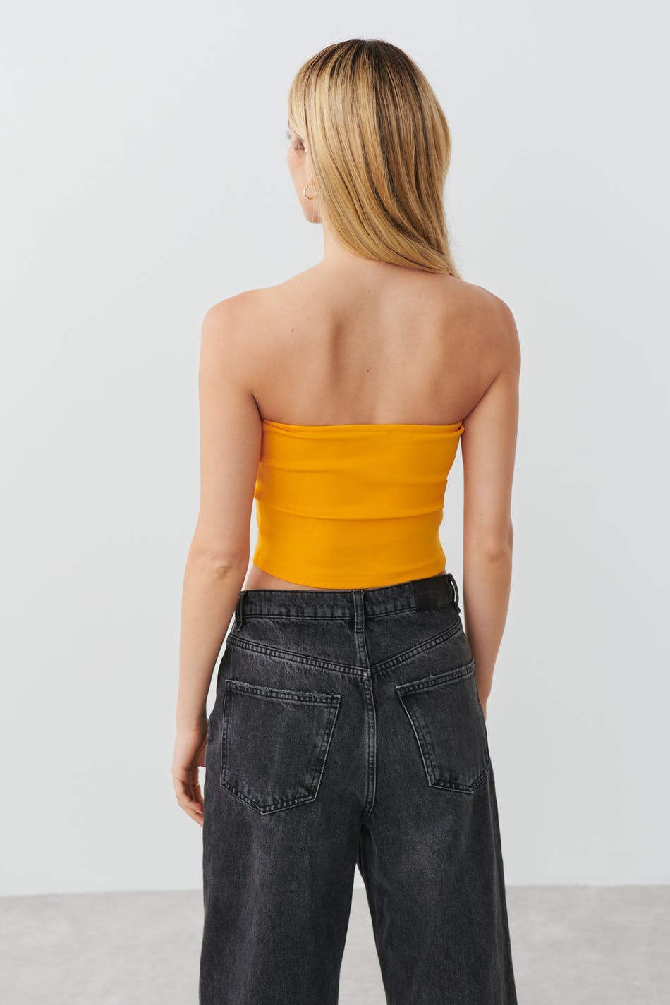 Stretch tube top