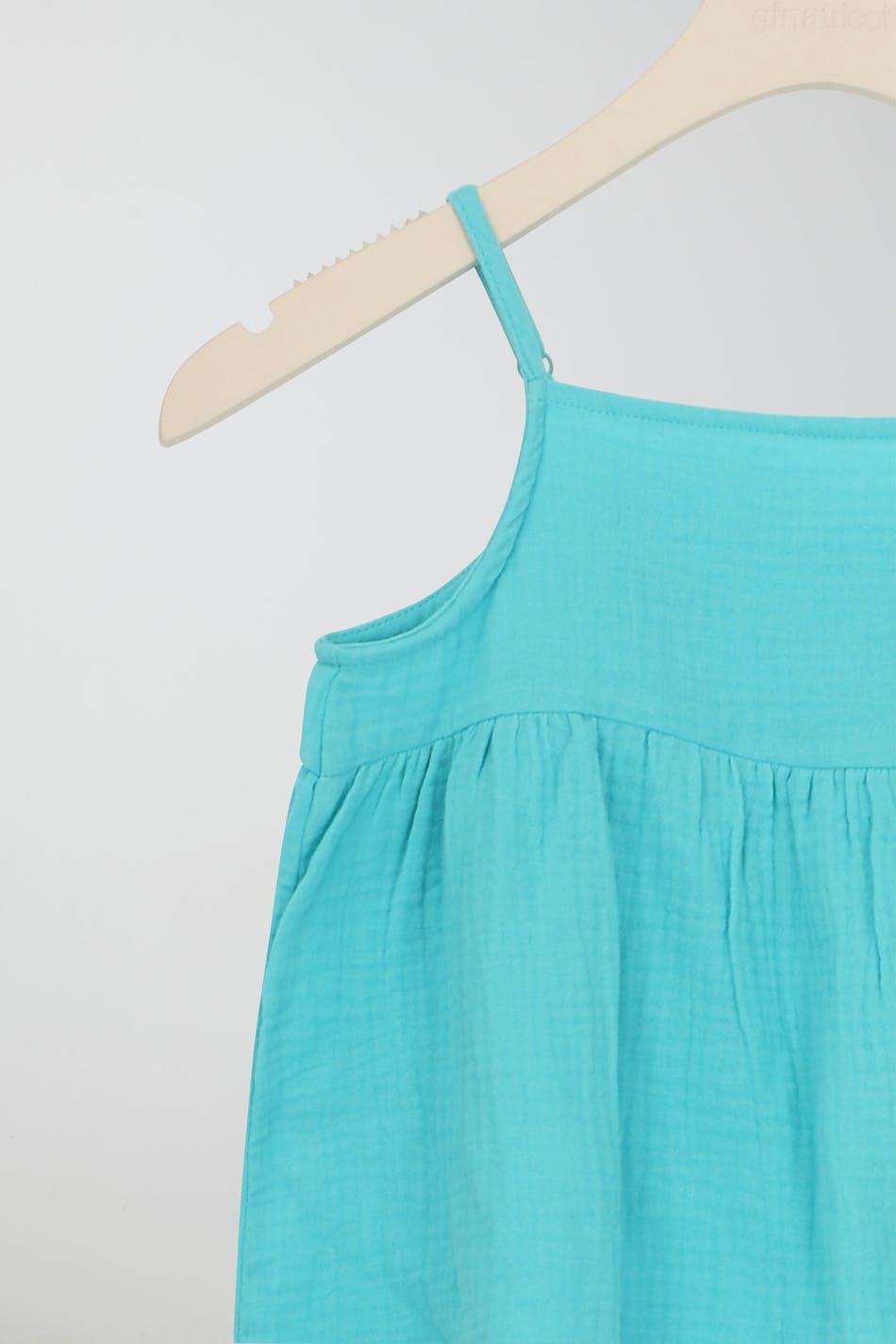 Y gauze singlet