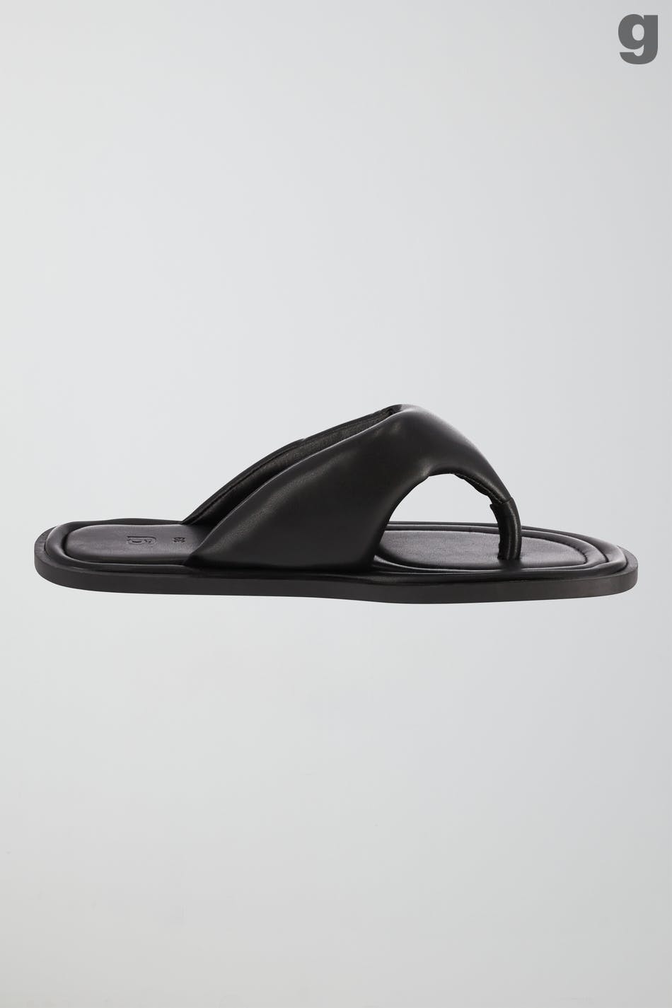 Flip flop sandals