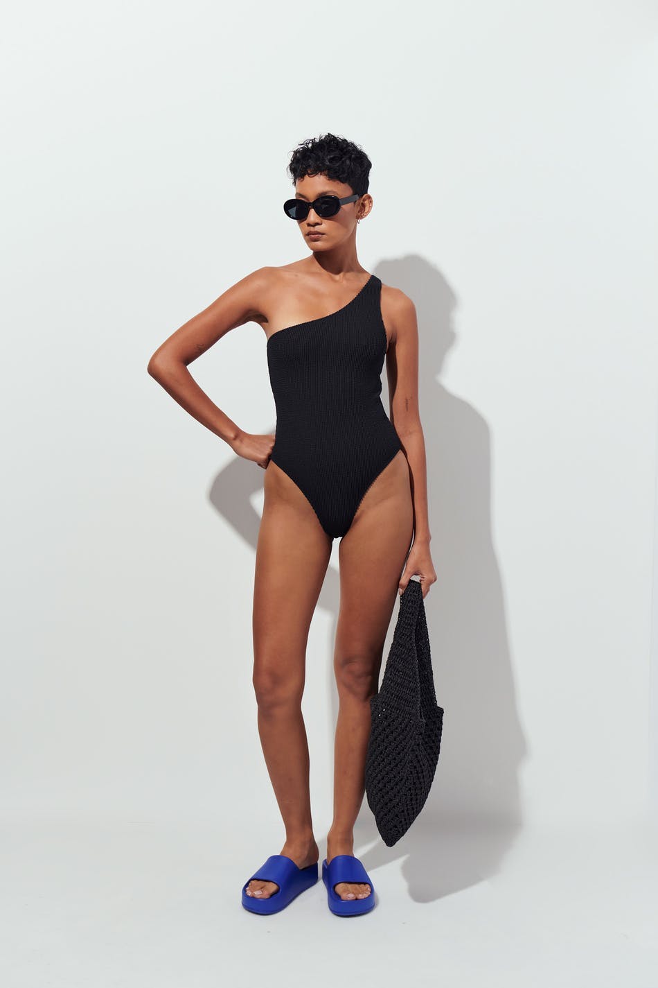 One shoulder swimsuit