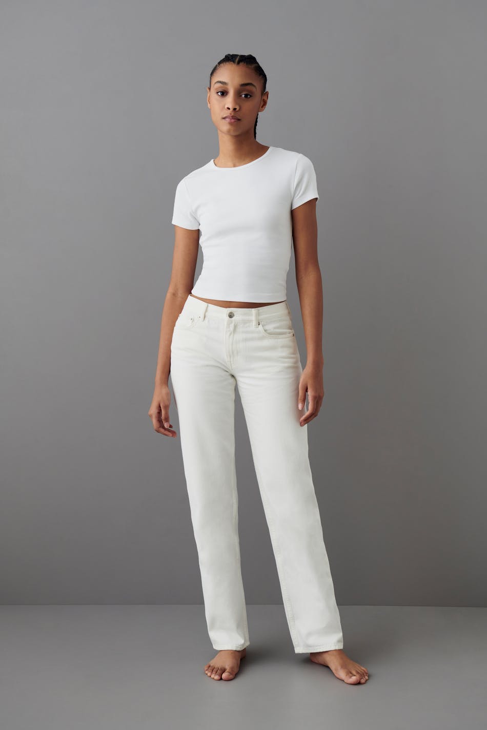 Low straight jeans