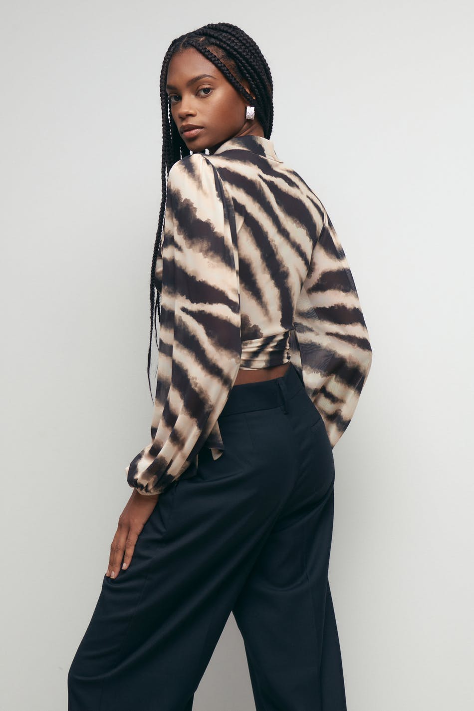 Sara mesh top