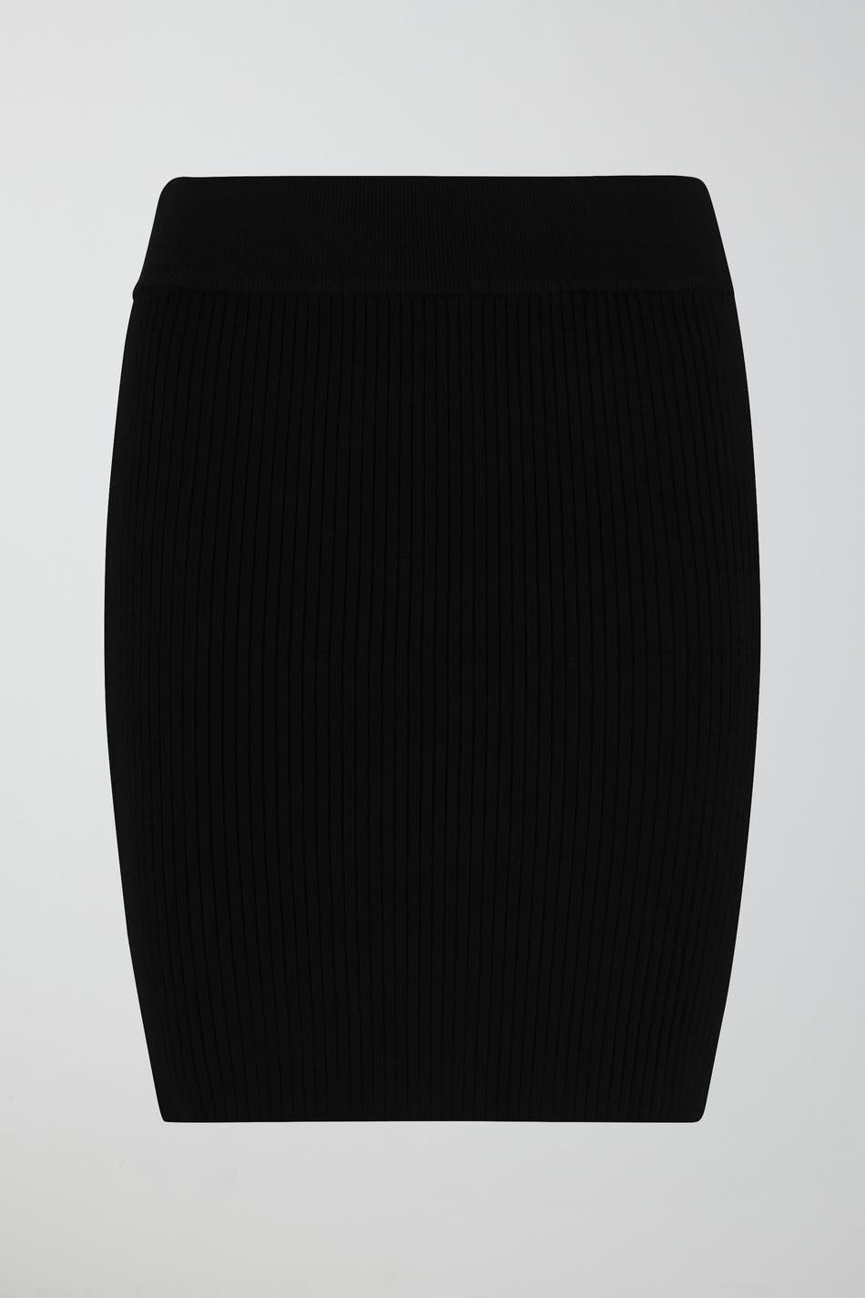 Knitted tube skirt
