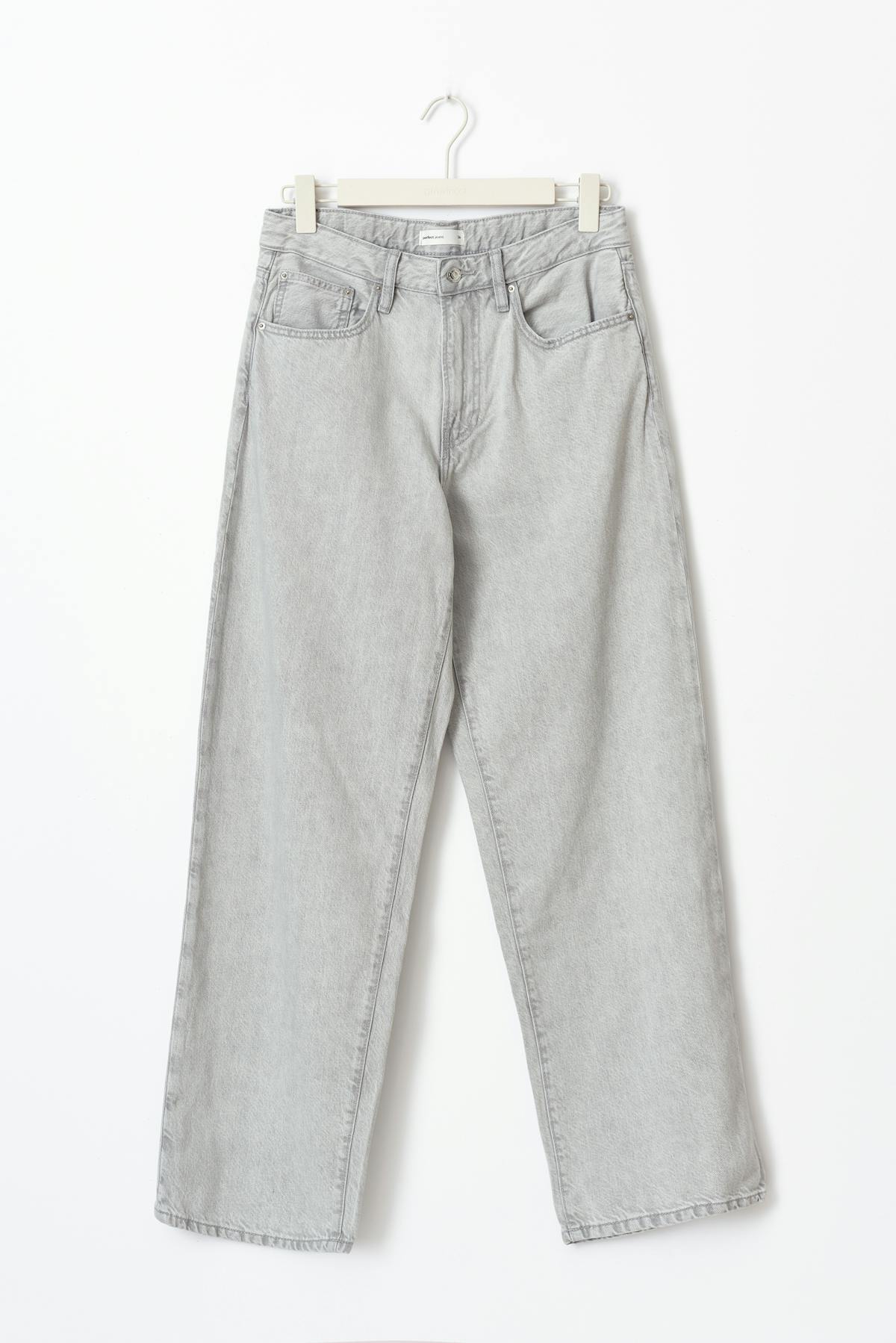 Baggy jeans