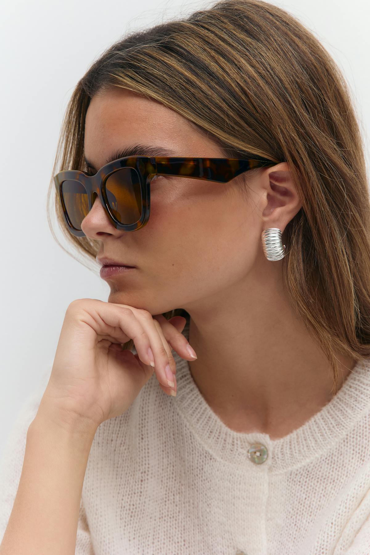 classic chunky sunglasses
