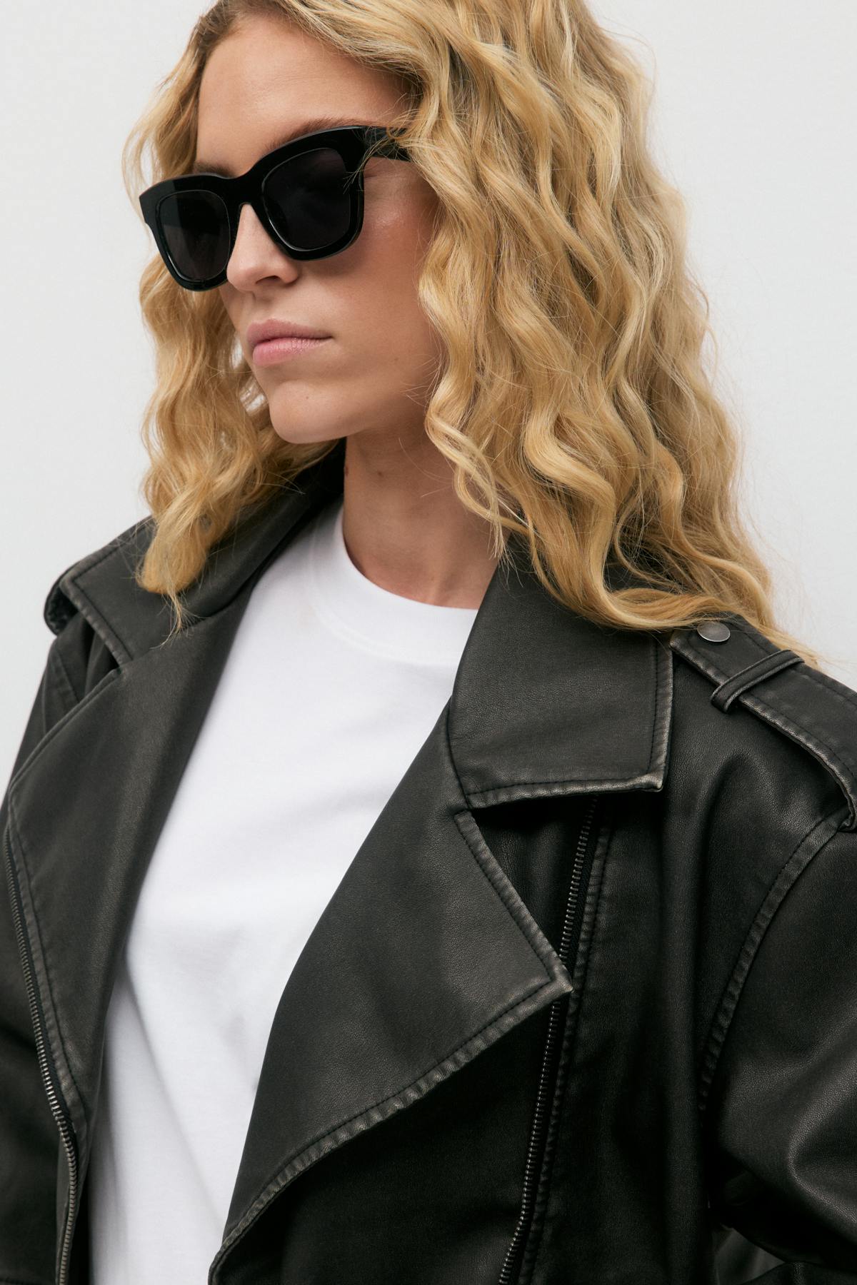 classic chunky sunglasses