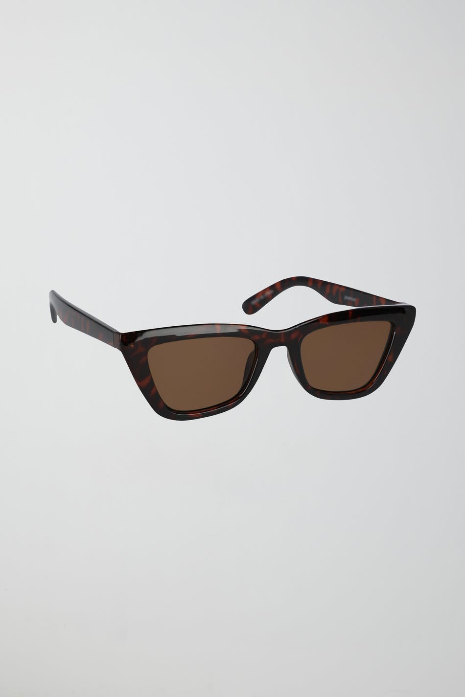 Cateye sunglasses