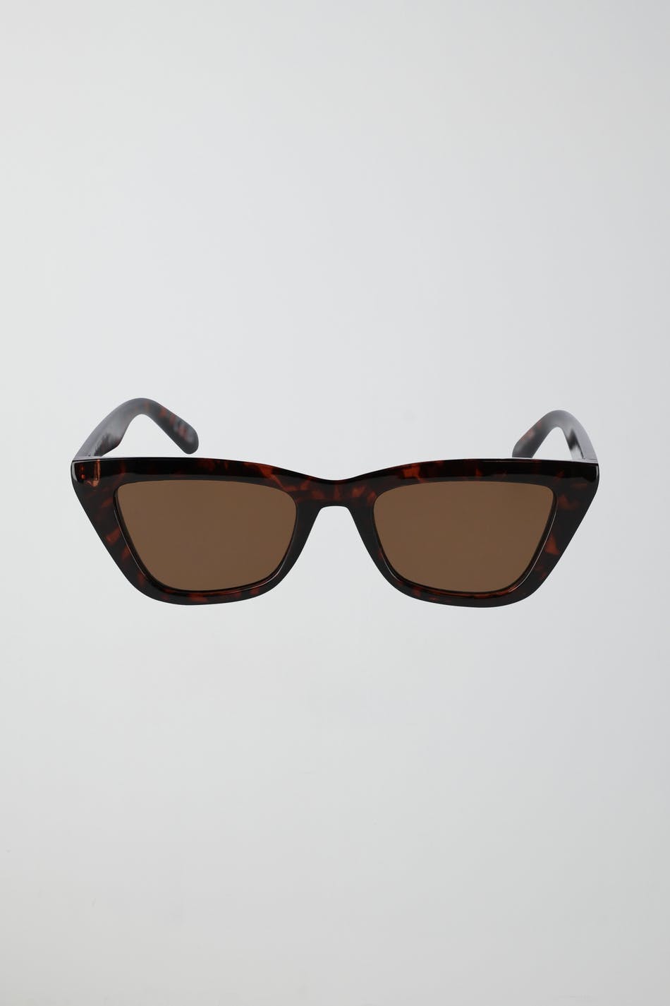 Cateye sunglasses