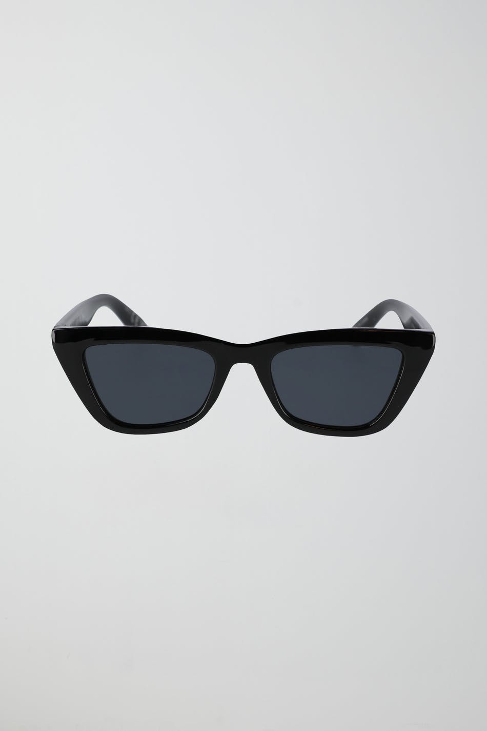 Cateye sunglasses