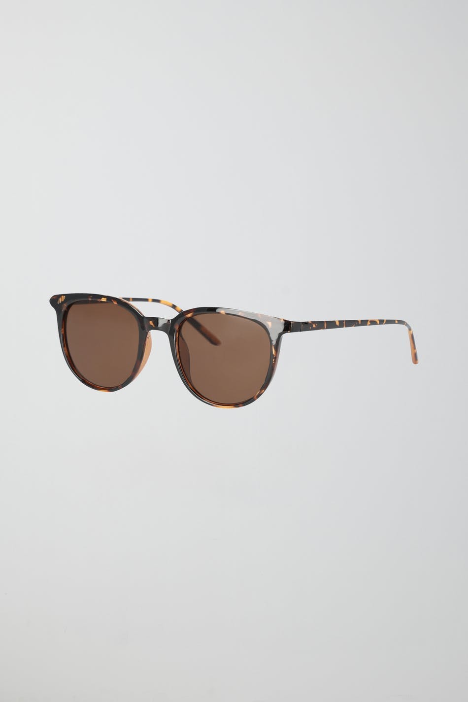Preppy round sunglasses