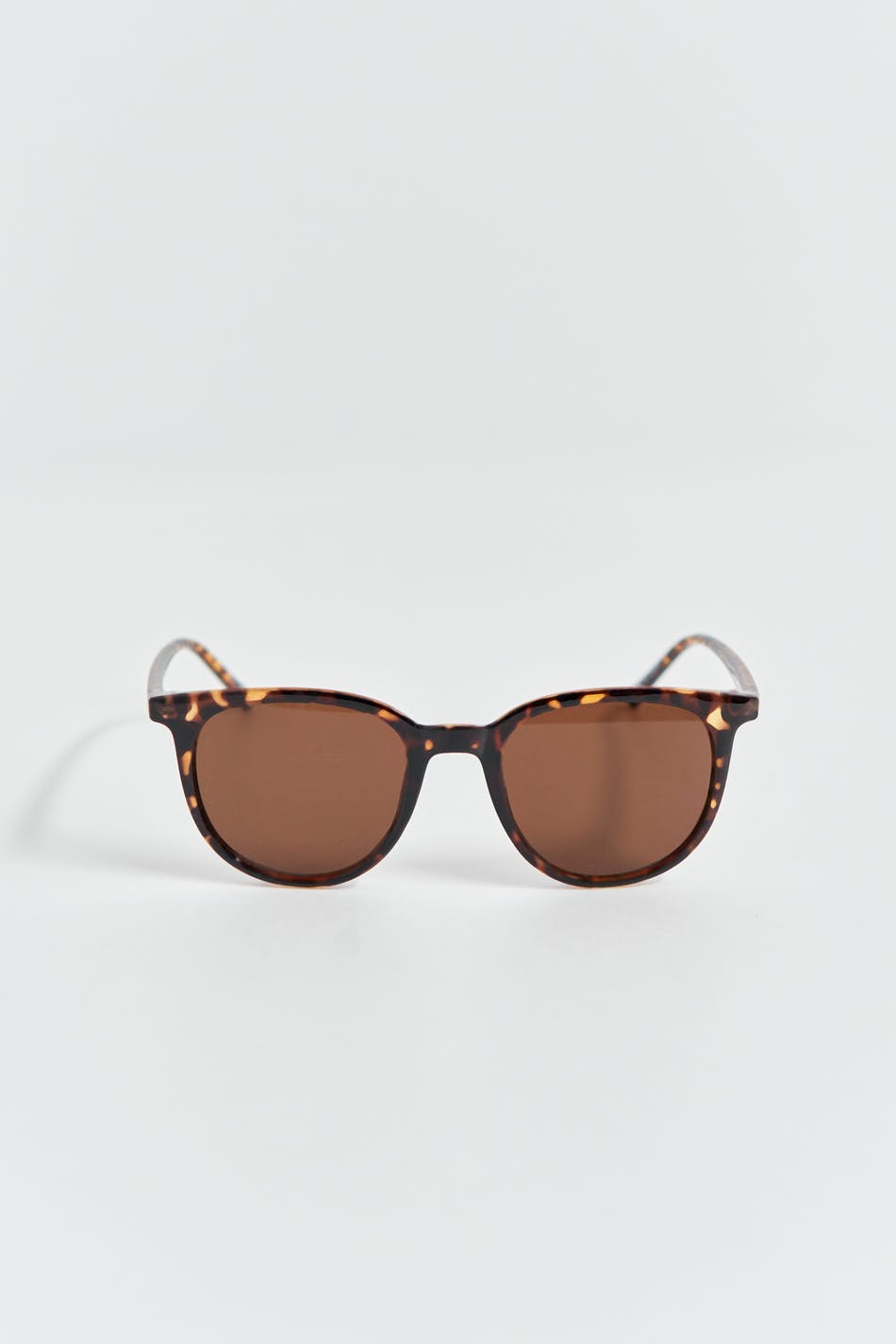 Preppy round sunglasses