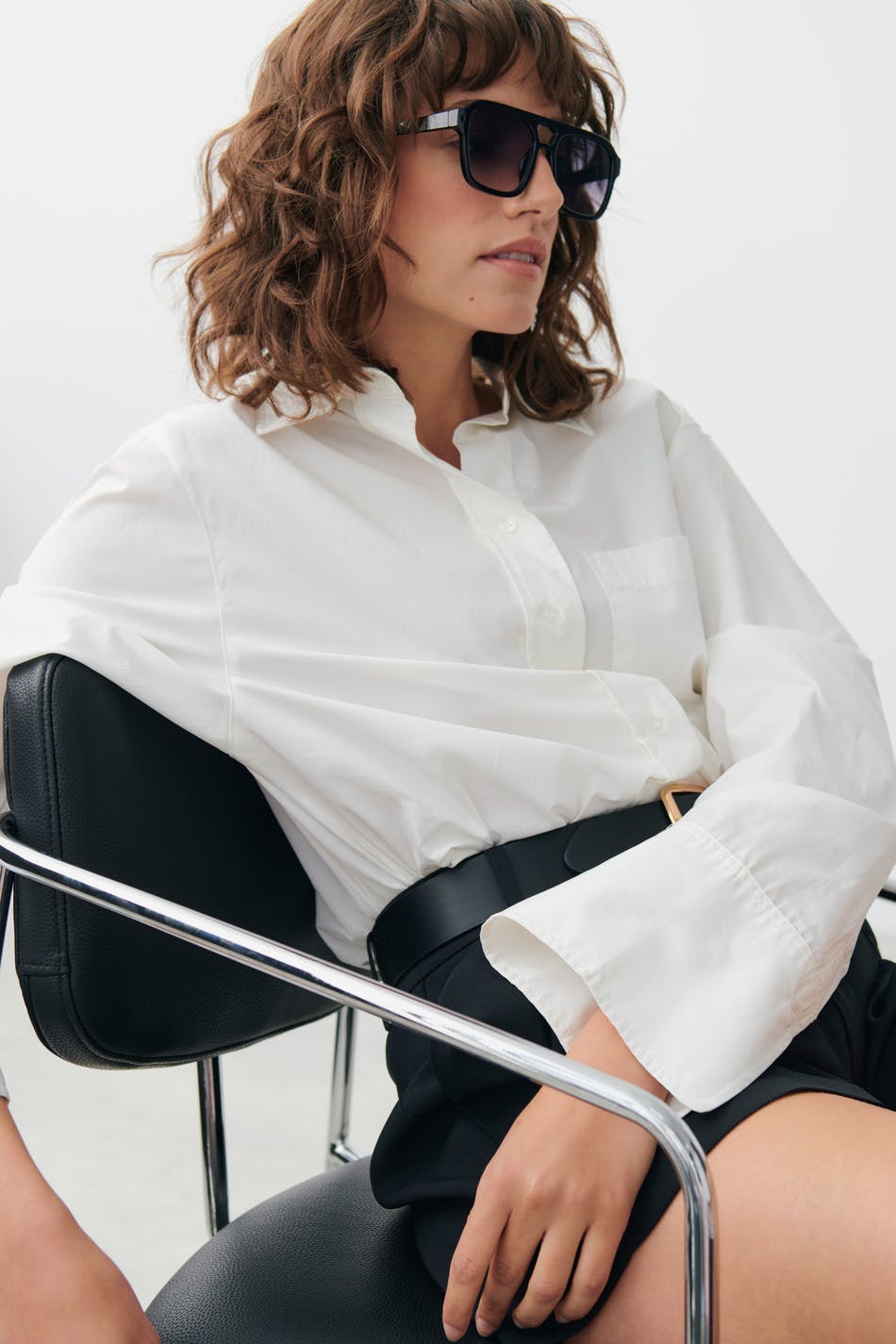 Oversized square sunglasses