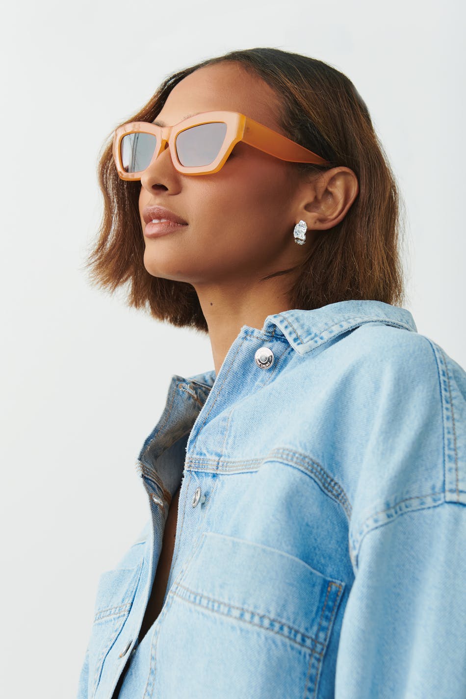 Chunky cateye sunglasses