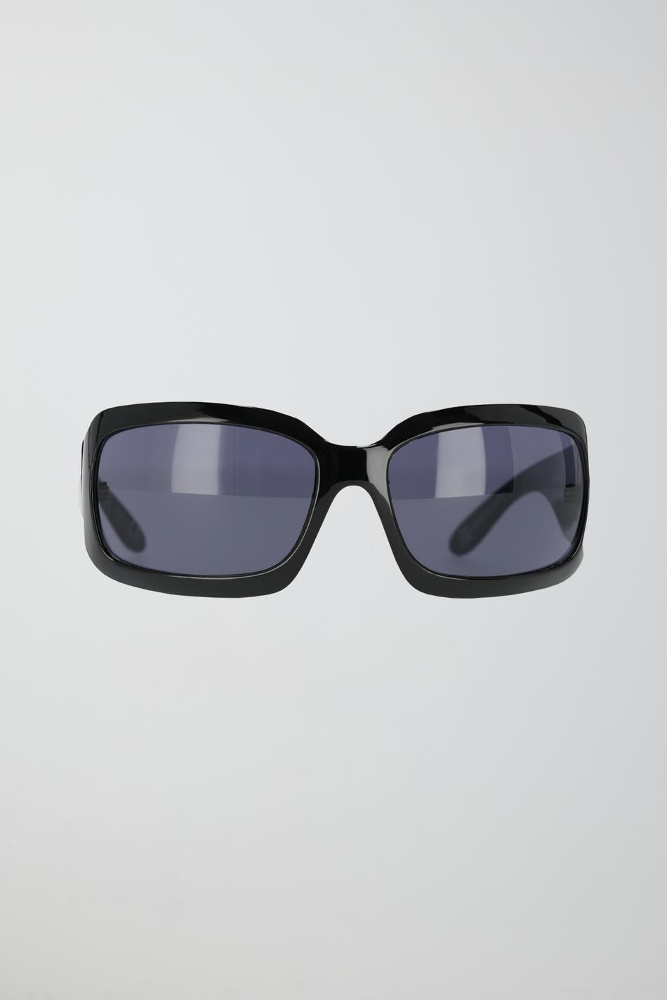 Wrap around sunglasses