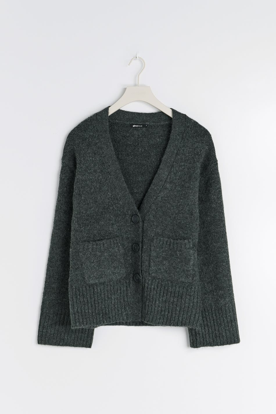 Knitted cardigan