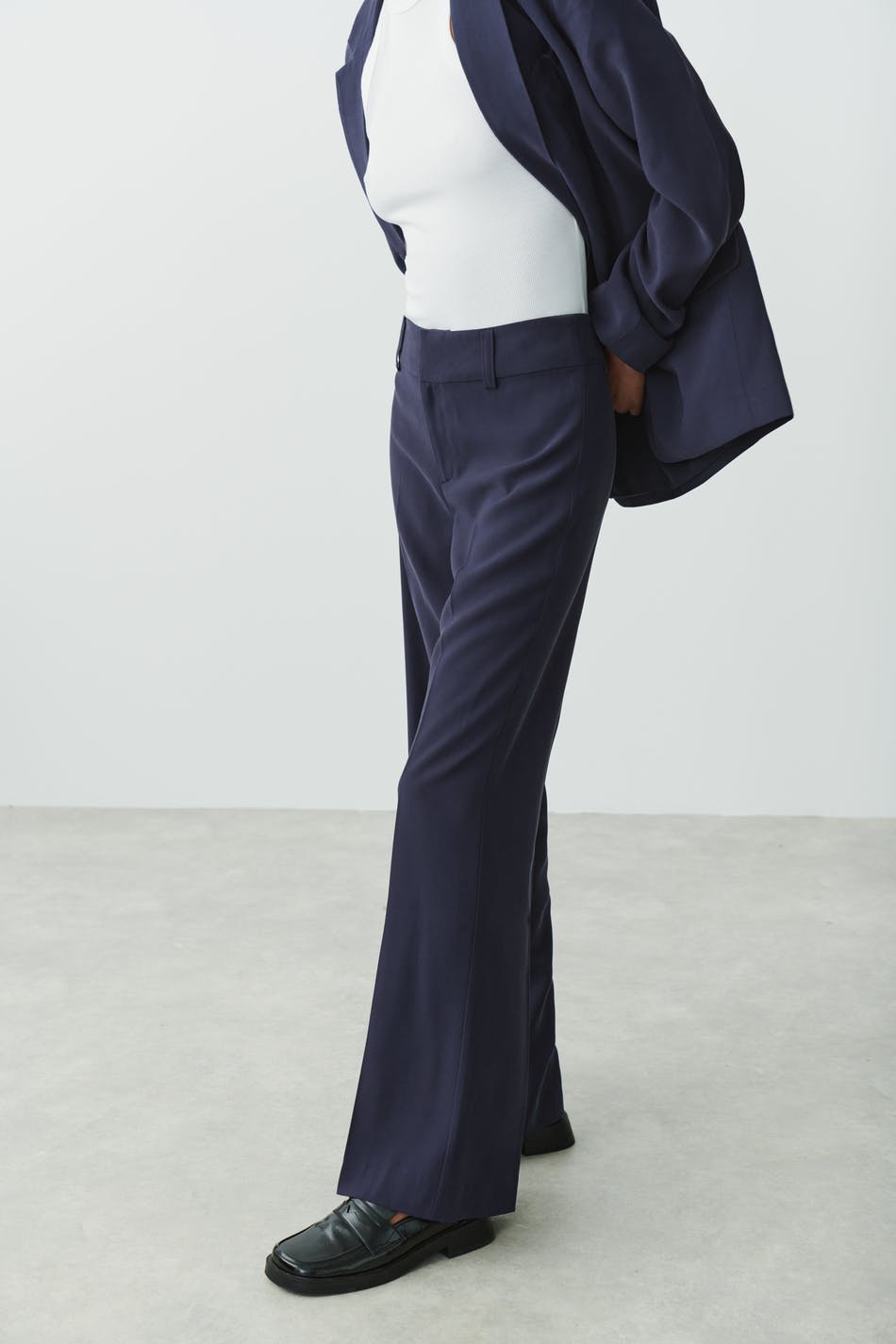 Straight viscose trousers