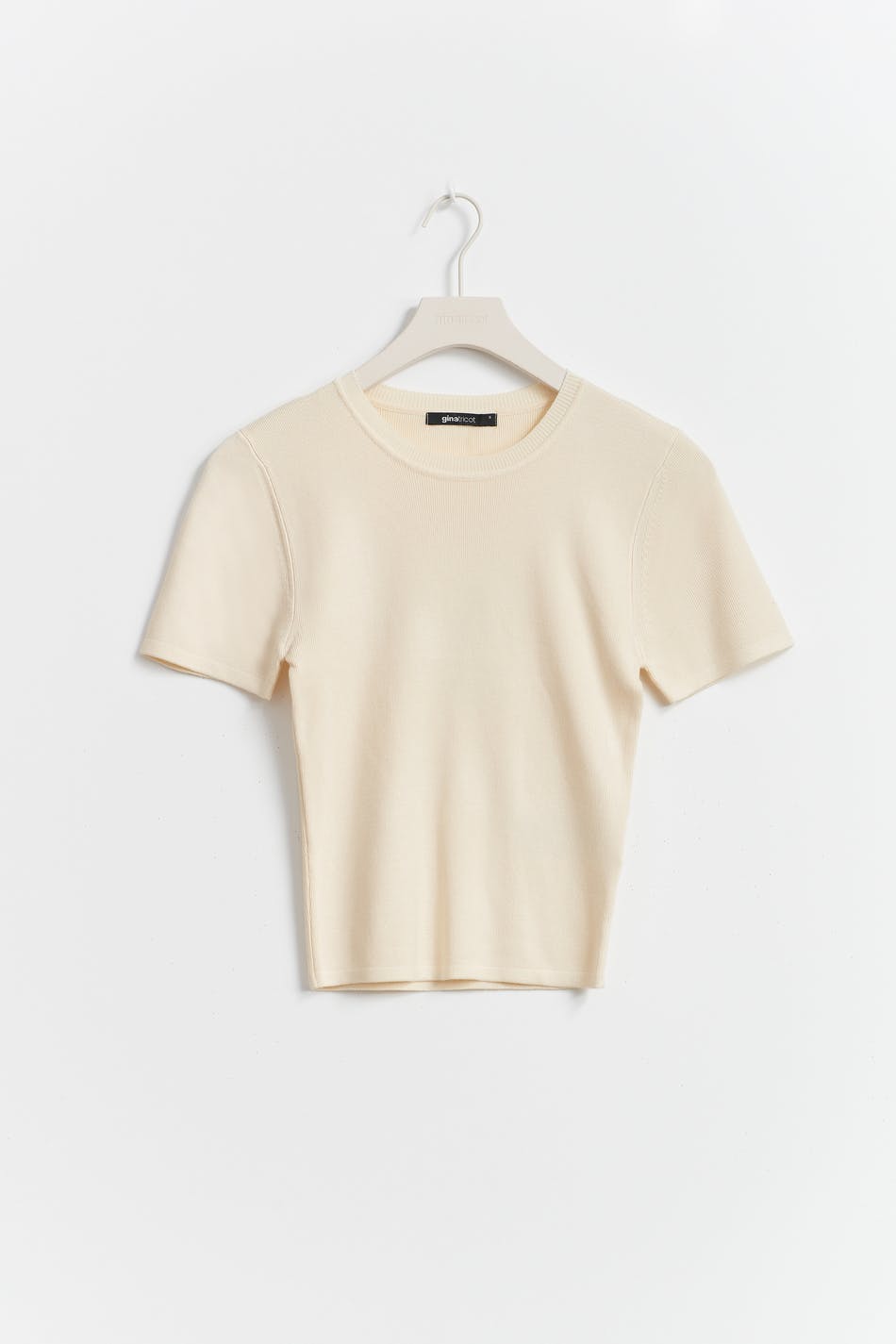 Basic knitted top