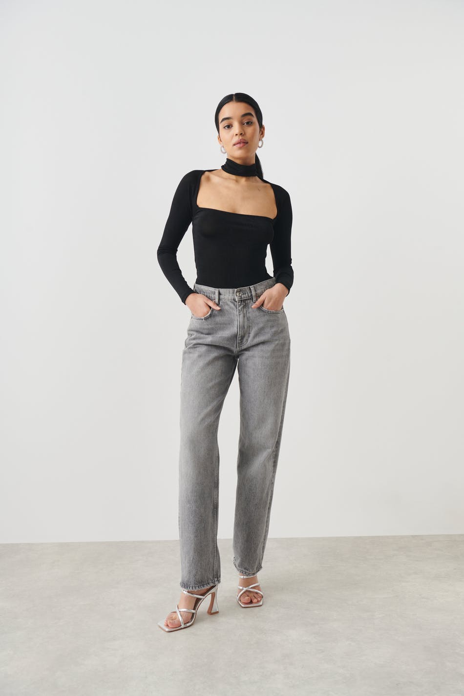 longsleeve choker top