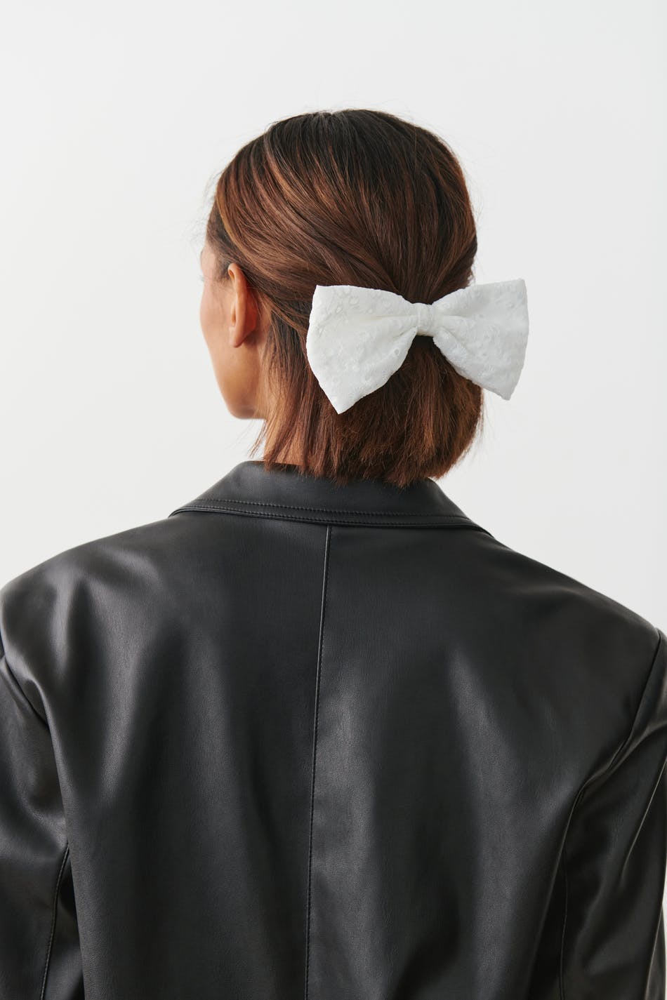 Bow hair clip