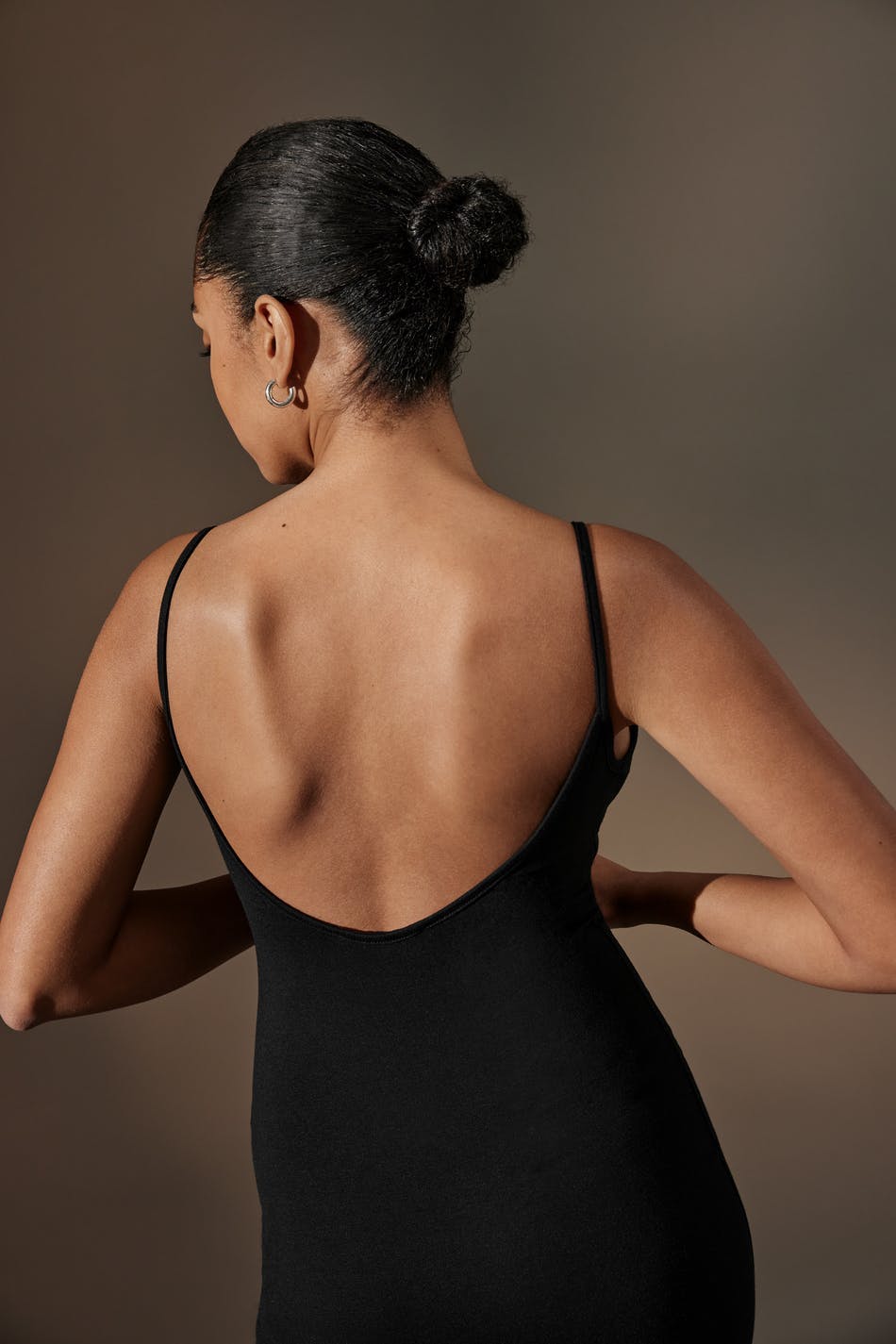 Boatneck strap dress