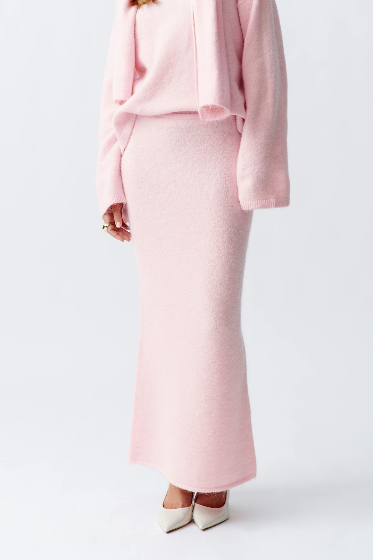 knitted maxi skirt