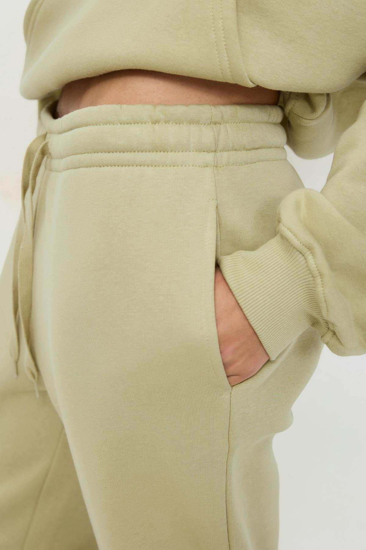 Iconic sweatpants
