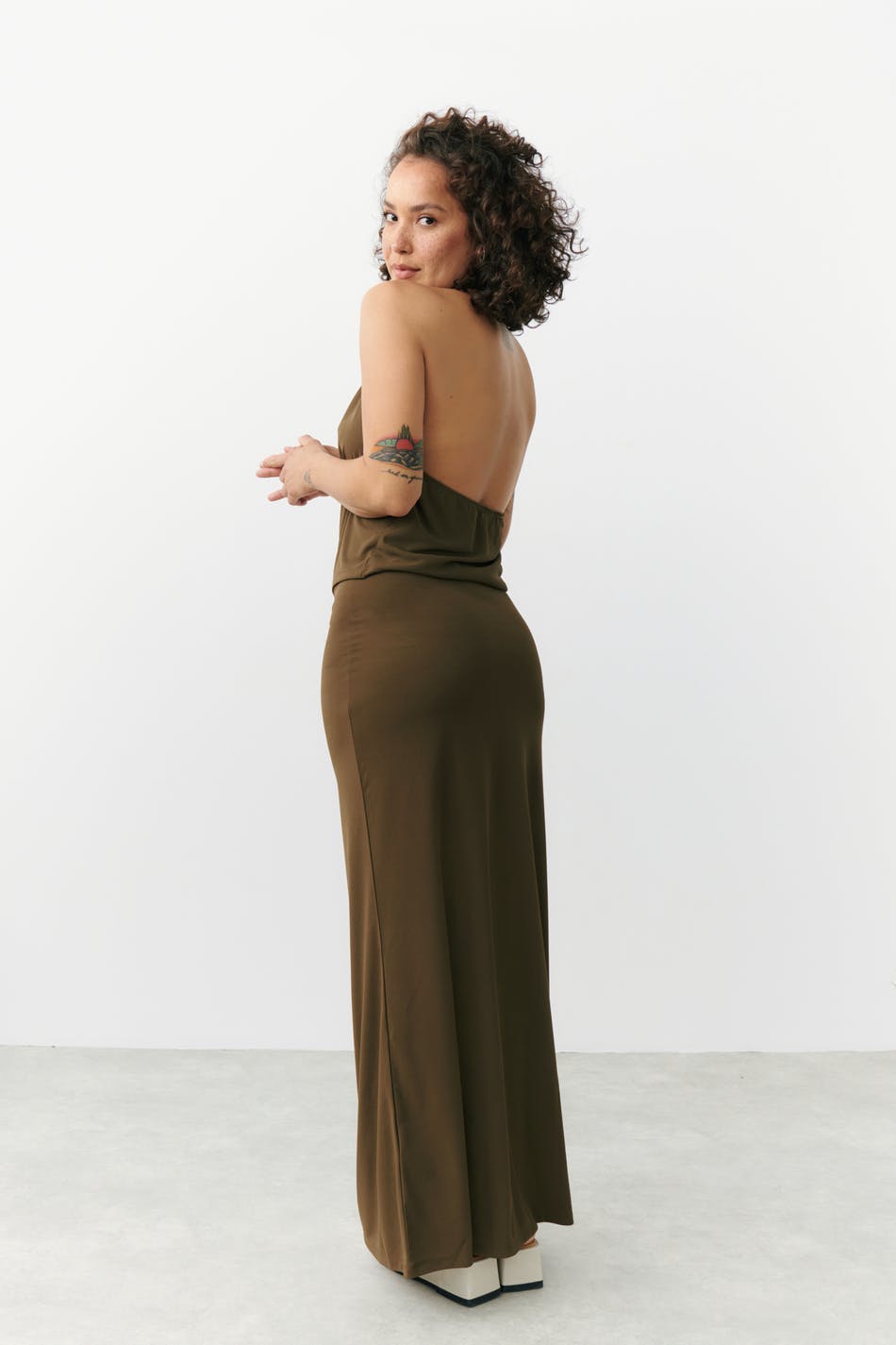 Low waist maxi skirt
