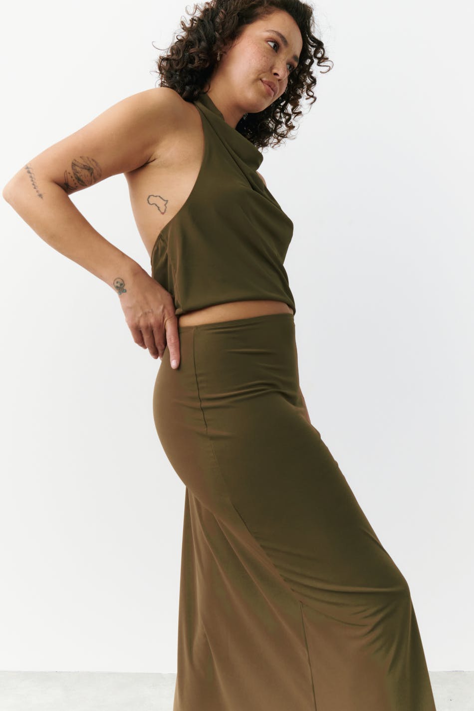 Low waist maxi skirt